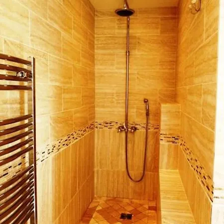 Luxury Three Bed In Just A Couple Of Minutes Walk To The Palais And Beaches 669 Apartman Cannes